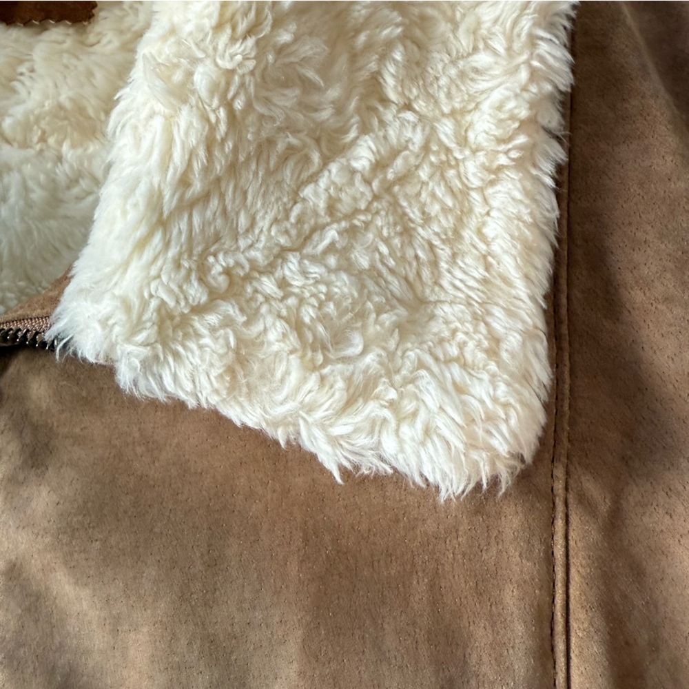 Croft & Barrow Tan Suede Jacket with Cream Collar, Size XL - Picture 9 of 13